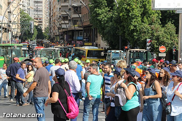 Concentracin ante la CHS para reivindicar agua para riego - 108