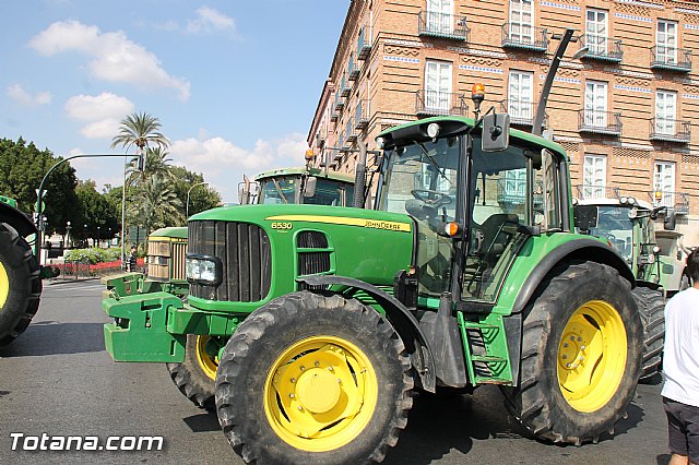 Concentracin ante la CHS para reivindicar agua para riego - 112
