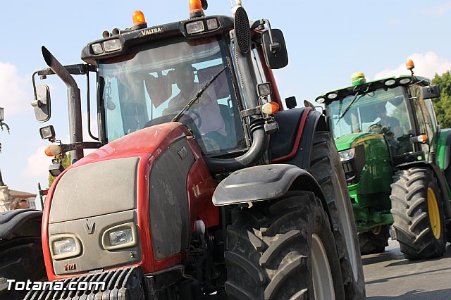 Concentracin ante la CHS para reivindicar agua para riego - 123