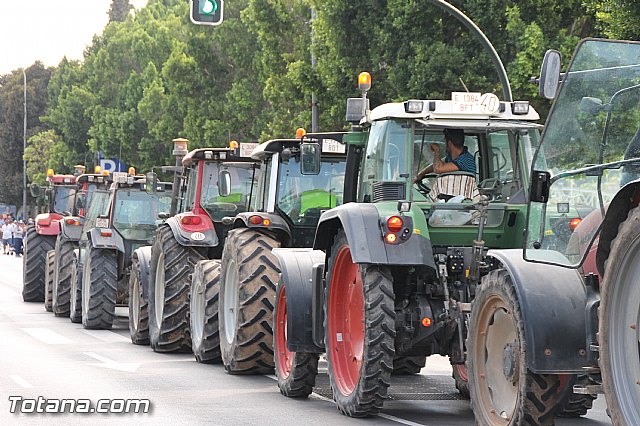 Concentracin ante la CHS para reivindicar agua para riego - 141