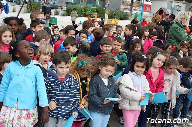 Exhibicin de la Patrulla Acrobtica Paracaidista del Ejrcito del Aire - AELIP 2017 - 40