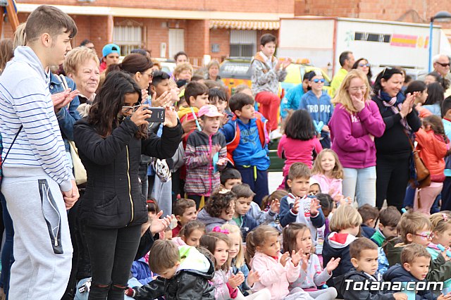 Exhibicin de la Patrulla Acrobtica Paracaidista del Ejrcito del Aire - AELIP 2017 - 172