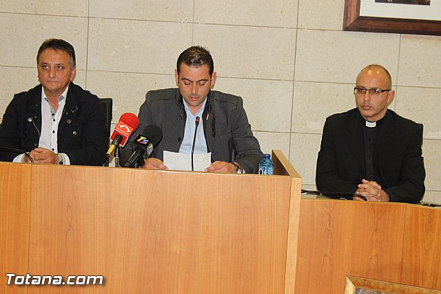 Acto institucional de hermanamiento de las hermandades de Jess en el Calvario y el Santsimo Cristo del Calvario de Almassora - 125