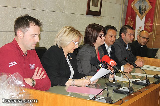 Acto institucional de hermanamiento de las hermandades de Jess en el Calvario y el Santsimo Cristo del Calvario de Almassora - 130
