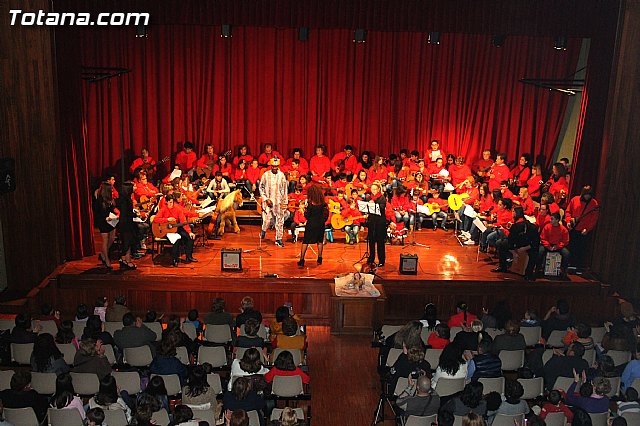 XXV CONCIERTO DE VILLANCICOS. Grupo musical de Ana - 2013 - 86