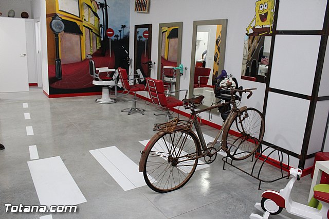 Inauguracin nuevo local ngel Rocha Peluqueros - 51