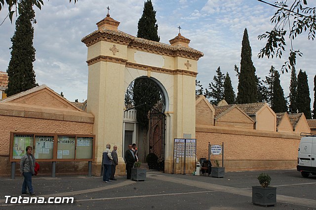 2 de noviembre  Conmemoracin de todos los Fieles Difuntos - Totana 2012 - 5