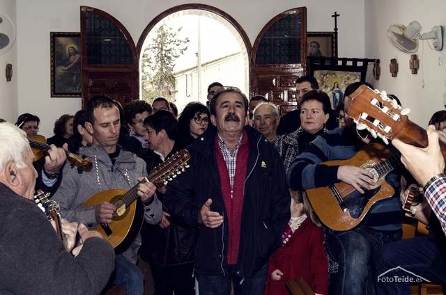 Cantos de nimas en honor a San Fulgencio.El Raiguero Bajo 2015 - 26