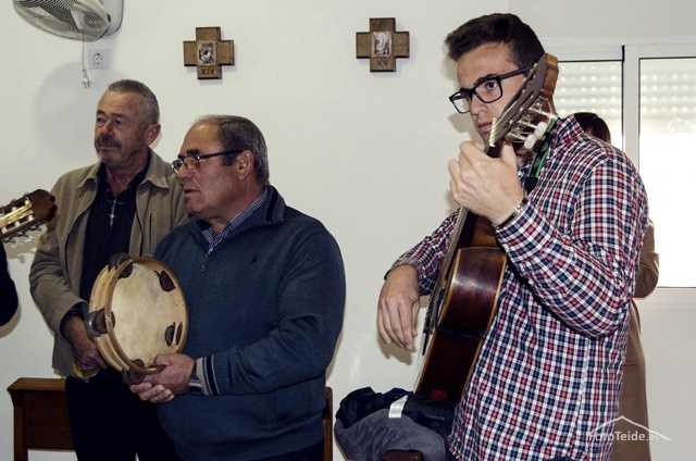 Cantos de nimas en honor a San Fulgencio.El Raiguero Bajo 2015 - 33