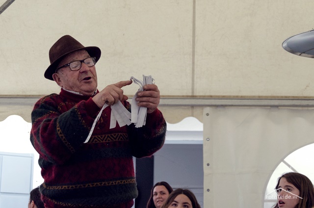 Cantos de nimas en honor a San Fulgencio.El Raiguero Bajo 2015 - 52