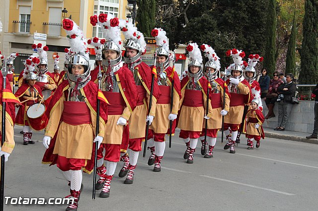 Libro, bandera, pregn y Escudo de Oro. 250 aniversario 