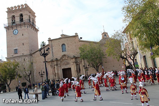 Libro, bandera, pregn y Escudo de Oro. 250 aniversario 