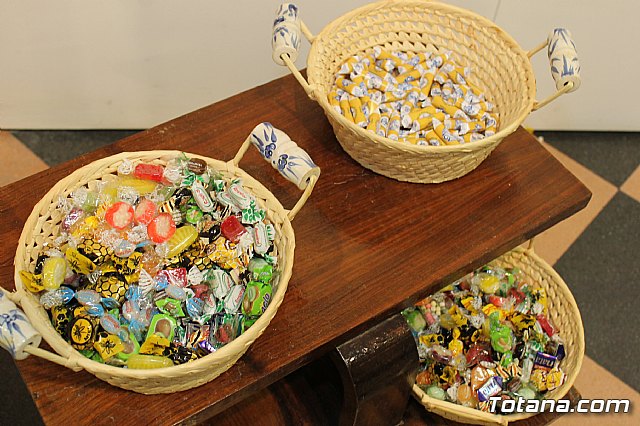 Exposicin As ven los nios la Semana Santa 2013 - 309