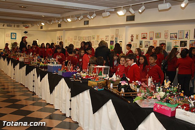 As ven los nios la Semana Santa - 2012 - 1