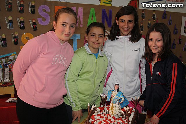 As ven los alumnos del colegio Santa Eulalia la Semana Santa 2012 - 72