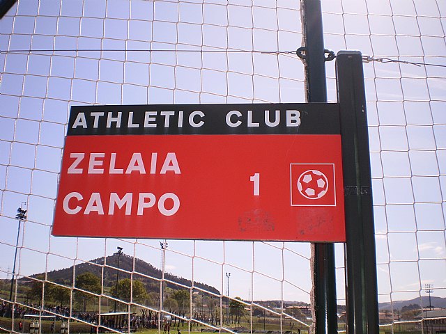 La Pea Athletic de Totana emprendi un viaje a Bilbao para asistir al encuentro entre los equipos del Athletic y el Real Madrid - 8