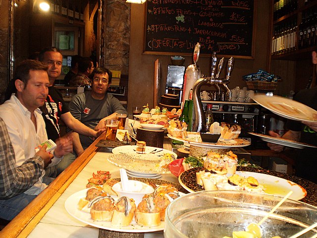 La Pea Athletic de Totana emprendi un viaje a Bilbao para asistir al encuentro entre los equipos del Athletic y el Real Madrid - 23