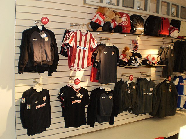 La Pea Athletic de Totana emprendi un viaje a Bilbao para asistir al encuentro entre los equipos del Athletic y el Real Madrid - 29