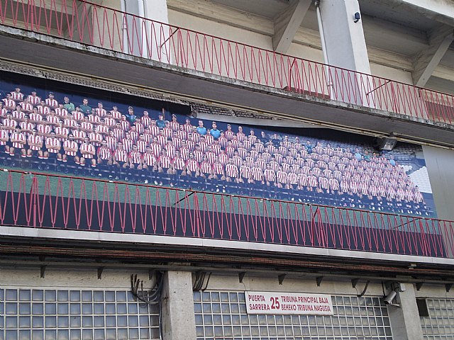 La Pea Athletic de Totana emprendi un viaje a Bilbao para asistir al encuentro entre los equipos del Athletic y el Real Madrid - 43