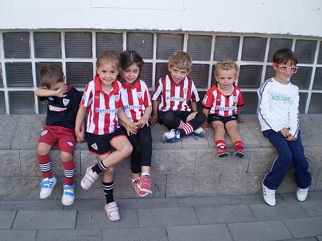 La Pea Athletic de Totana emprendi un viaje a Bilbao para asistir al encuentro entre los equipos del Athletic y el Real Madrid - 44
