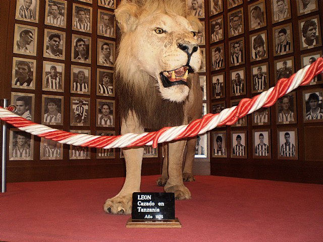 La Pea Athletic de Totana emprendi un viaje a Bilbao para asistir al encuentro entre los equipos del Athletic y el Real Madrid - 56