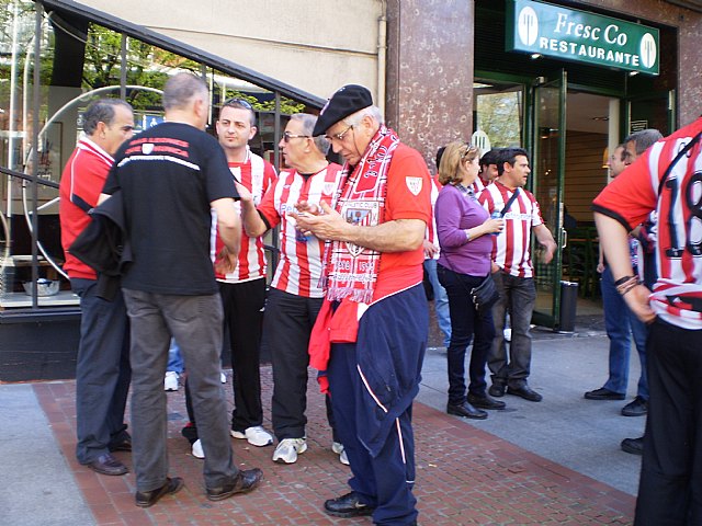 La Pea Athletic de Totana emprendi un viaje a Bilbao para asistir al encuentro entre los equipos del Athletic y el Real Madrid - 91