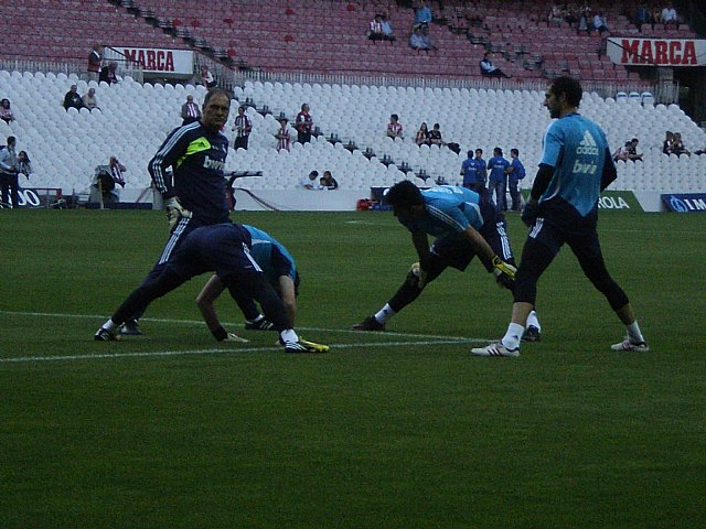 La Pea Athletic de Totana emprendi un viaje a Bilbao para asistir al encuentro entre los equipos del Athletic y el Real Madrid - 102