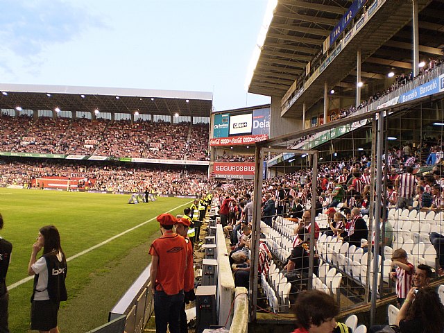 La Pea Athletic de Totana emprendi un viaje a Bilbao para asistir al encuentro entre los equipos del Athletic y el Real Madrid - 108