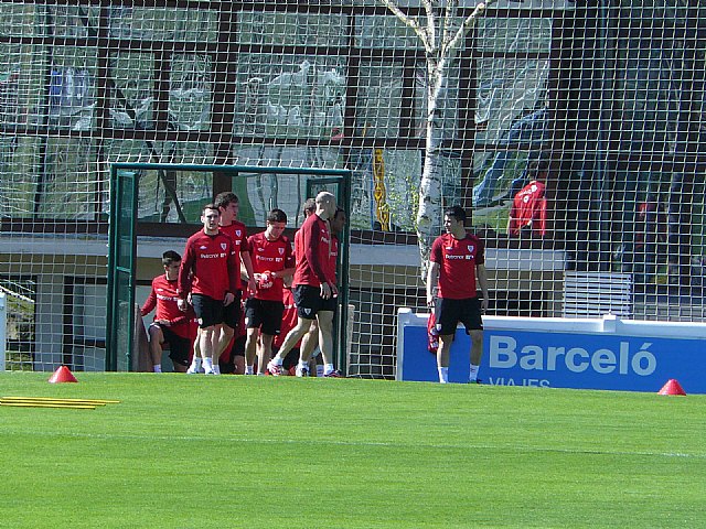 La Pea Athletic de Totana emprendi un viaje a Bilbao para asistir al encuentro entre los equipos del Athletic y el Real Madrid - 127