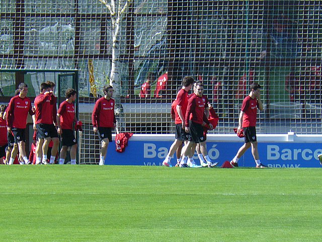 La Pea Athletic de Totana emprendi un viaje a Bilbao para asistir al encuentro entre los equipos del Athletic y el Real Madrid - 129