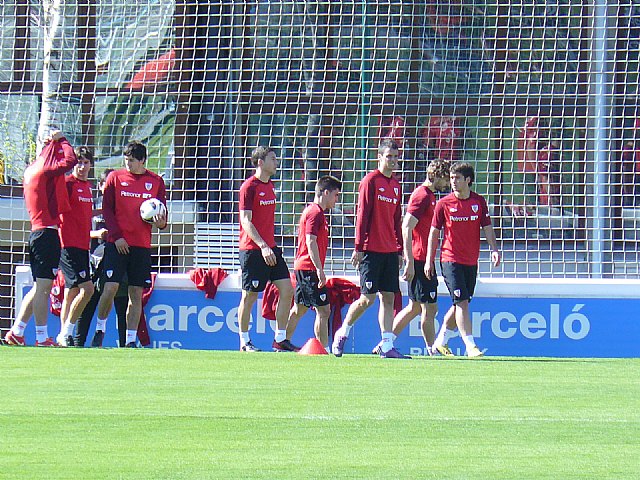 La Pea Athletic de Totana emprendi un viaje a Bilbao para asistir al encuentro entre los equipos del Athletic y el Real Madrid - 130