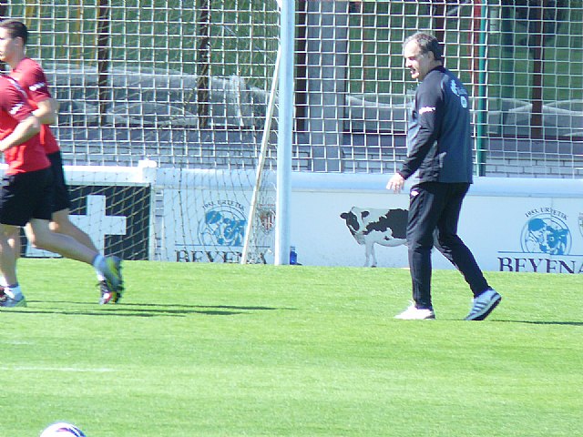 La Pea Athletic de Totana emprendi un viaje a Bilbao para asistir al encuentro entre los equipos del Athletic y el Real Madrid - 135