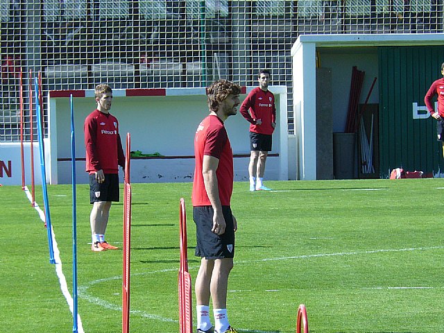 La Pea Athletic de Totana emprendi un viaje a Bilbao para asistir al encuentro entre los equipos del Athletic y el Real Madrid - 153
