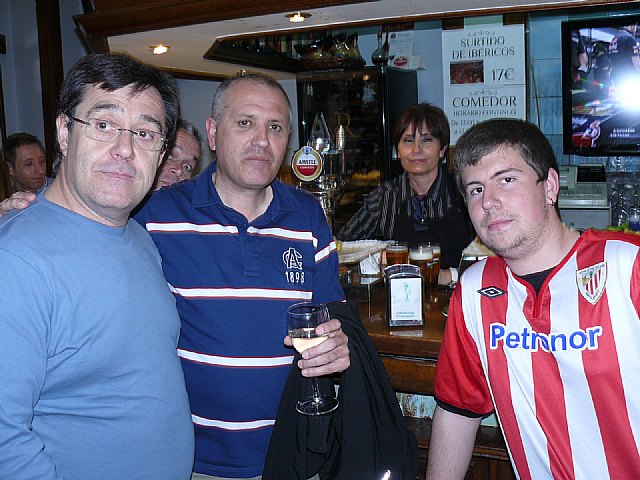 La Pea Athletic de Totana emprendi un viaje a Bilbao para asistir al encuentro entre los equipos del Athletic y el Real Madrid - 163