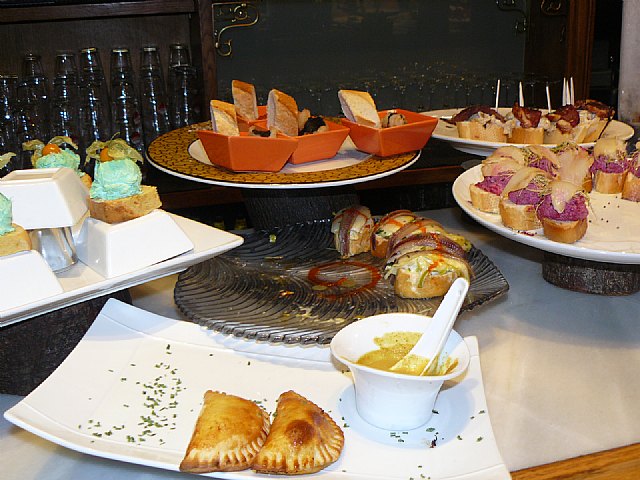 La Pea Athletic de Totana emprendi un viaje a Bilbao para asistir al encuentro entre los equipos del Athletic y el Real Madrid - 186