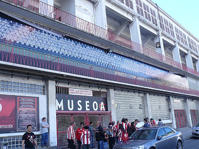 La Pea Athletic de Totana emprendi un viaje a Bilbao para asistir al encuentro entre los equipos del Athletic y el Real Madrid - 197