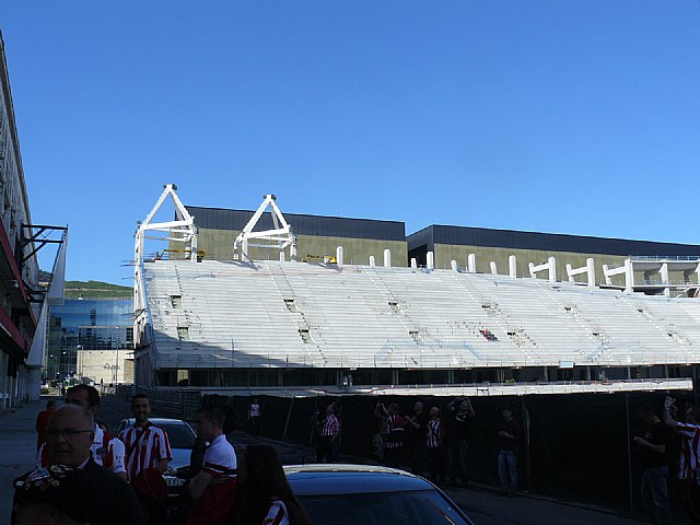 La Pea Athletic de Totana emprendi un viaje a Bilbao para asistir al encuentro entre los equipos del Athletic y el Real Madrid - 198