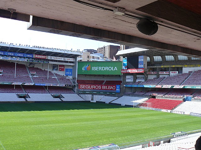La Pea Athletic de Totana emprendi un viaje a Bilbao para asistir al encuentro entre los equipos del Athletic y el Real Madrid - 221