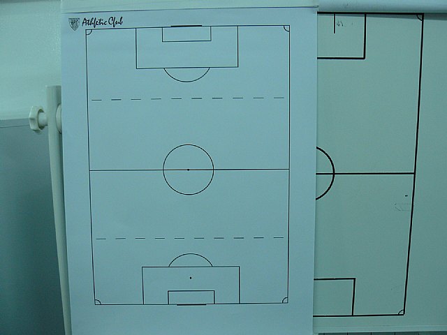 La Pea Athletic de Totana emprendi un viaje a Bilbao para asistir al encuentro entre los equipos del Athletic y el Real Madrid - 229