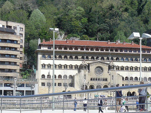 La Pea Athletic de Totana emprendi un viaje a Bilbao para asistir al encuentro entre los equipos del Athletic y el Real Madrid - 259