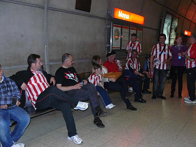 La Pea Athletic de Totana emprendi un viaje a Bilbao para asistir al encuentro entre los equipos del Athletic y el Real Madrid - 282