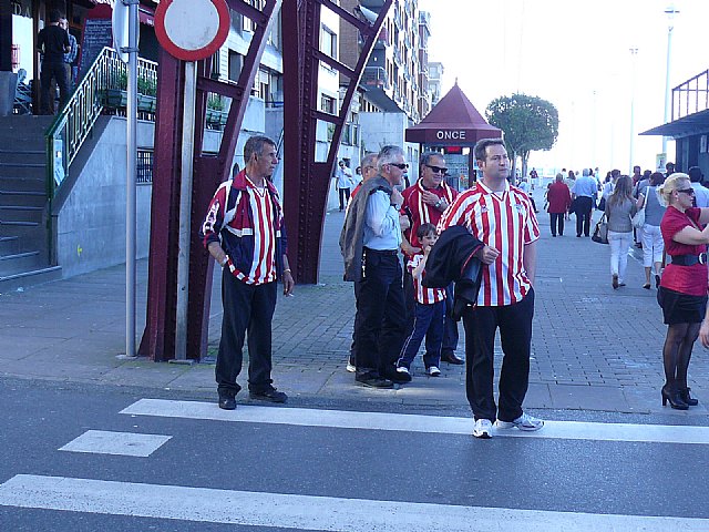 La Pea Athletic de Totana emprendi un viaje a Bilbao para asistir al encuentro entre los equipos del Athletic y el Real Madrid - 302