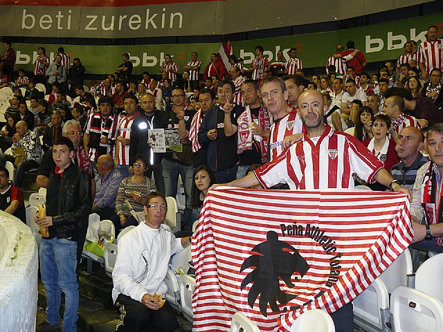 La Pea Athletic de Totana emprendi un viaje a Bilbao para asistir al encuentro entre los equipos del Athletic y el Real Madrid - 317