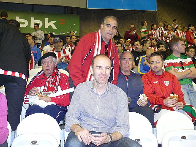 La Pea Athletic de Totana emprendi un viaje a Bilbao para asistir al encuentro entre los equipos del Athletic y el Real Madrid - 318