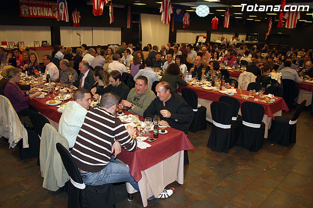 La Pea Atltico de Madrid de Totana celebr su XV aniversario con una gran cena gala - 32