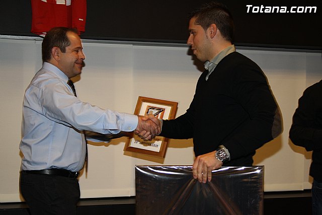 La Pea Atltico de Madrid de Totana celebr su XV aniversario con una gran cena gala - 78