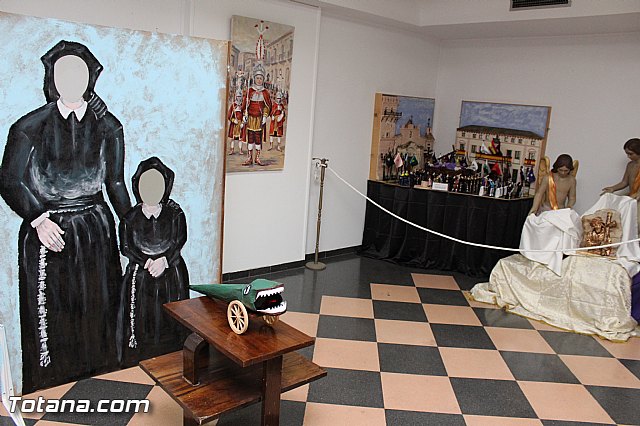Exposicin As ven los nios la Semana Santa - 2015 - 2