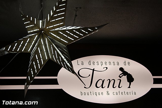 Campaa de Navidad, comercios de la Calle General Aznar - 2