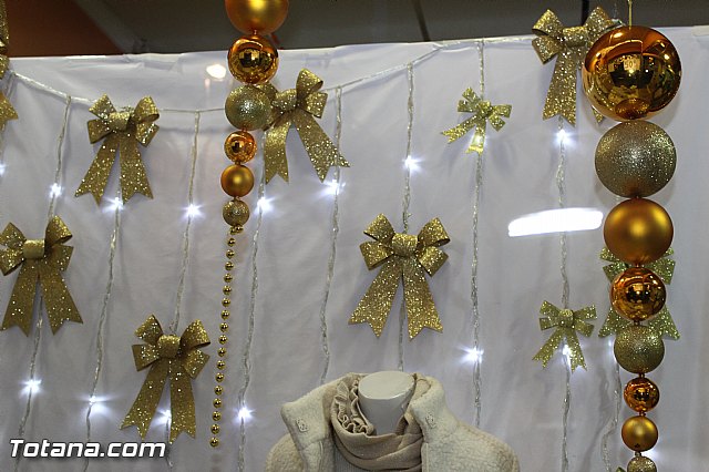 Campaa de Navidad, comercios de la Calle General Aznar - 57