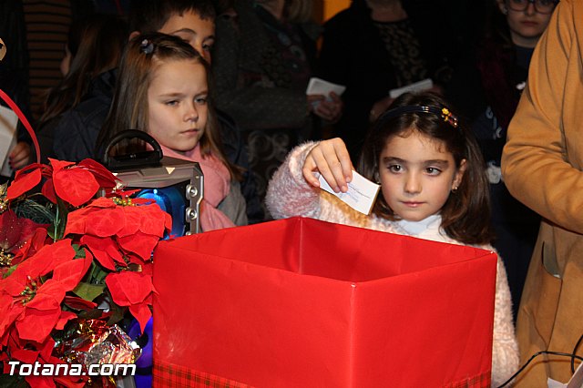 Campaa de Navidad, comercios de la Calle General Aznar - 99